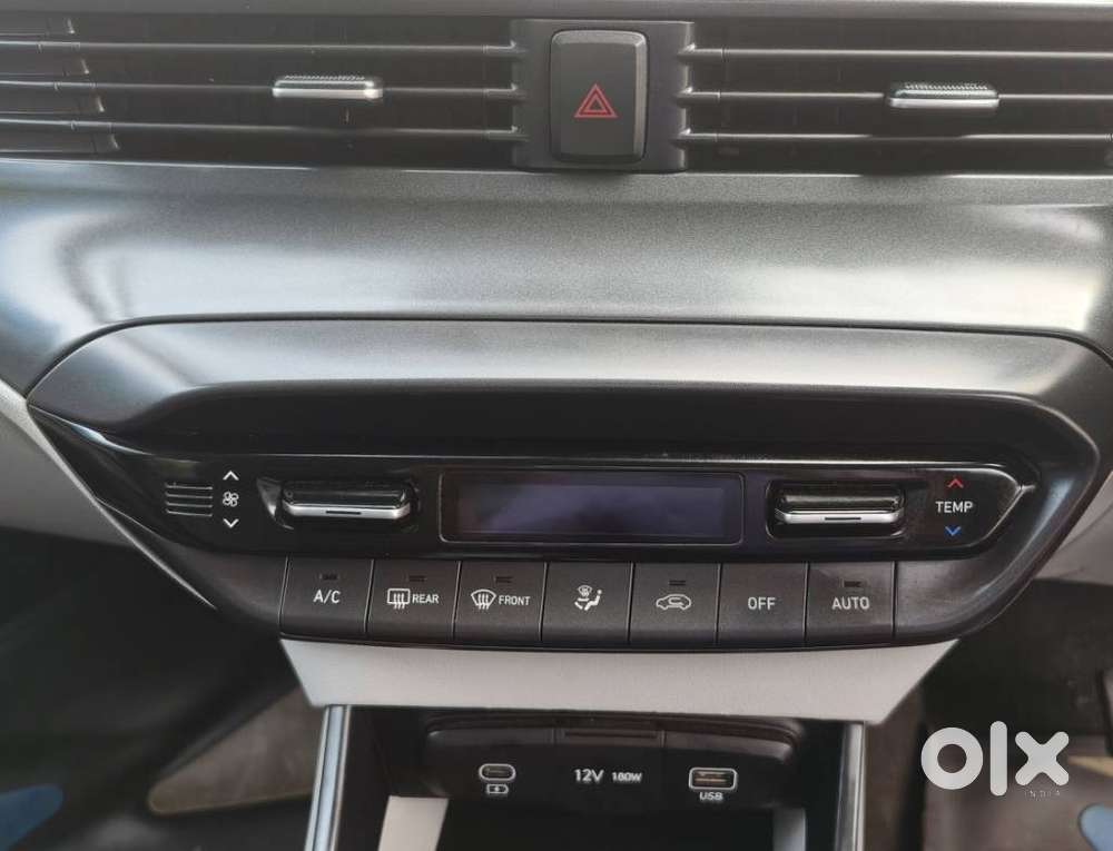 Hyundai I20 Sportz 1.2 Ivt, 2024, Petrol