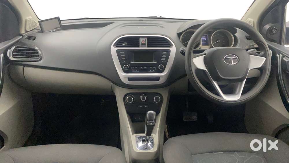 Tata Tiago 1.2 Revotron Xta, 2017, Petrol