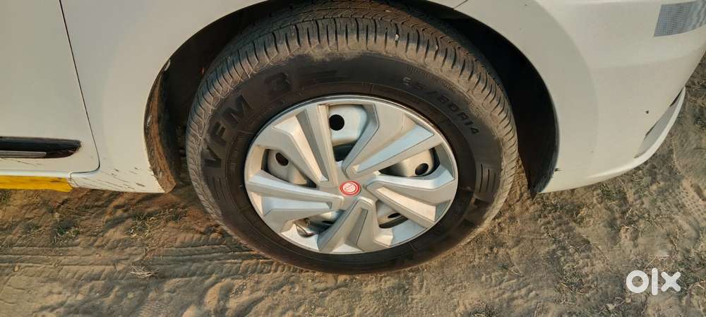 Maruti Suzuki Dzire 1.2 Lxi, 2021, Petrol