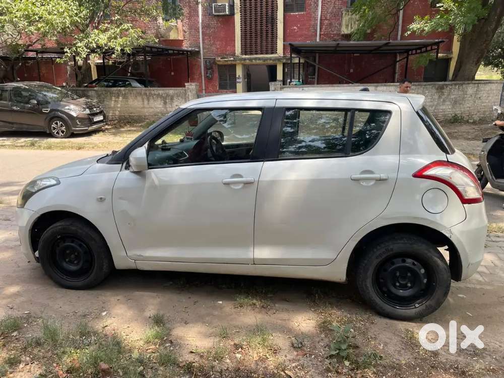 Maruti Suzuki Swift 2016 Diesel 95500 Km Driven
