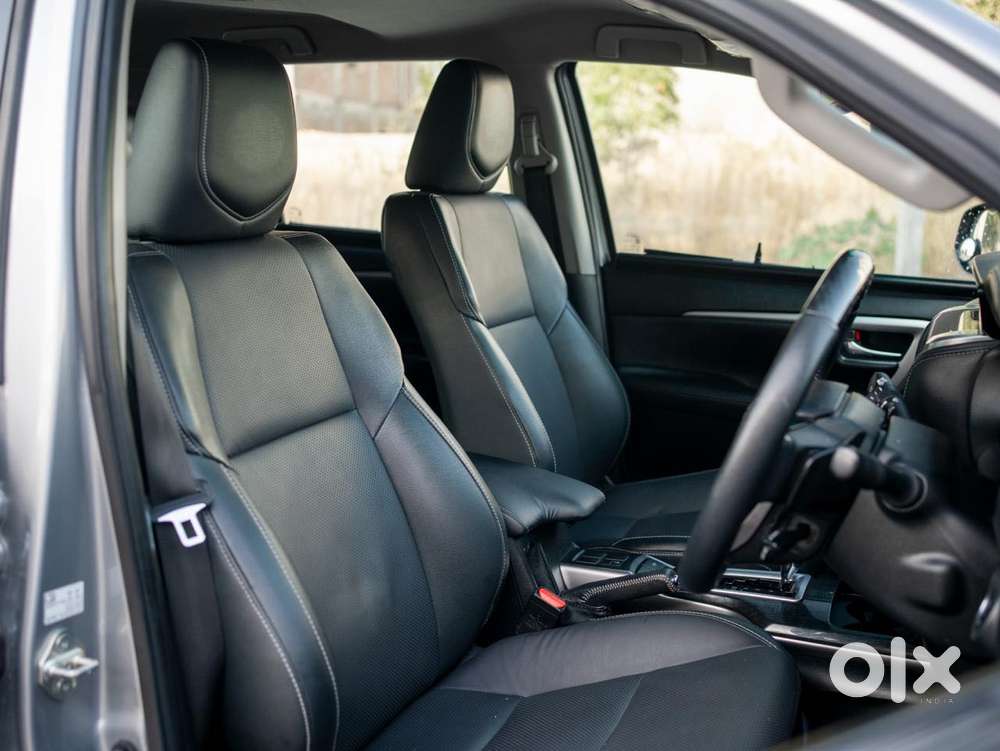Toyota Fortuner 4x2 At 2.7 Petrol, 2022, Petrol