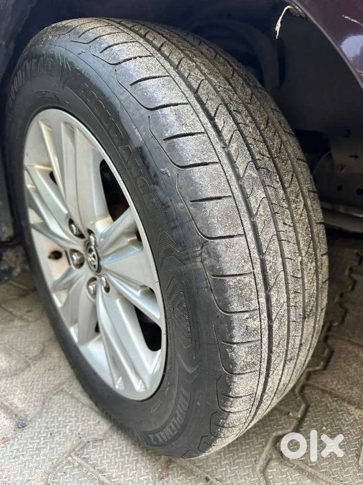 Toyota Innova Crysta 2.7 Zx At, 2018, Petrol