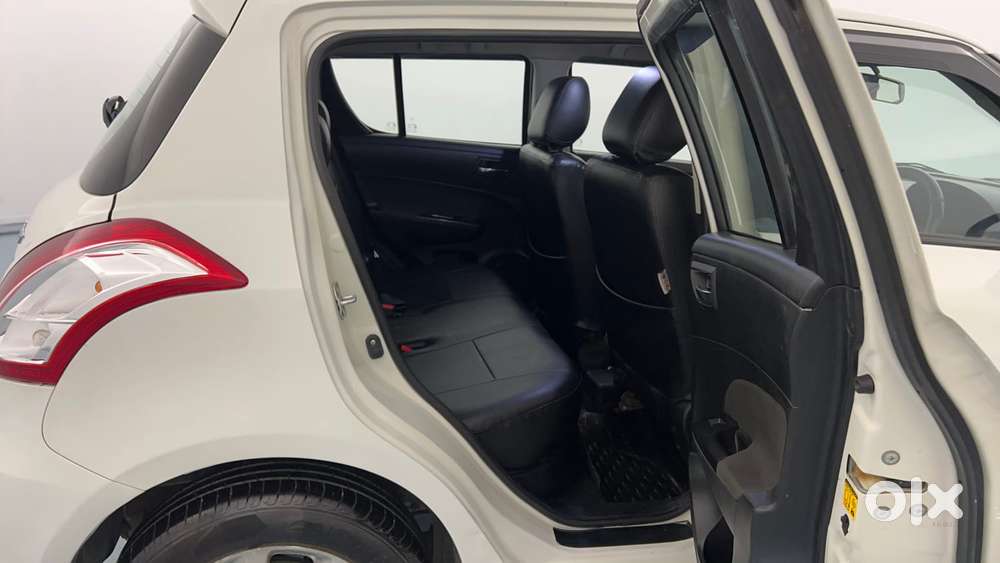 Maruti Suzuki Swift 1.3 Zxi, 2013, Petrol