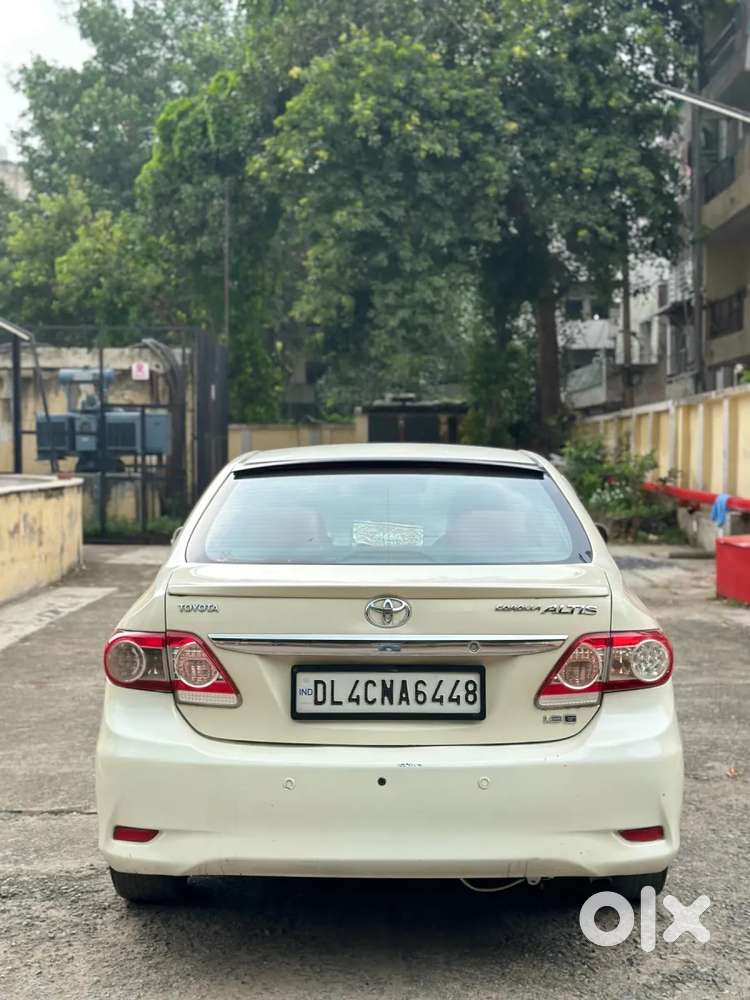 Toyota Corolla Altis 1.8g Limited, 2012, Petrol