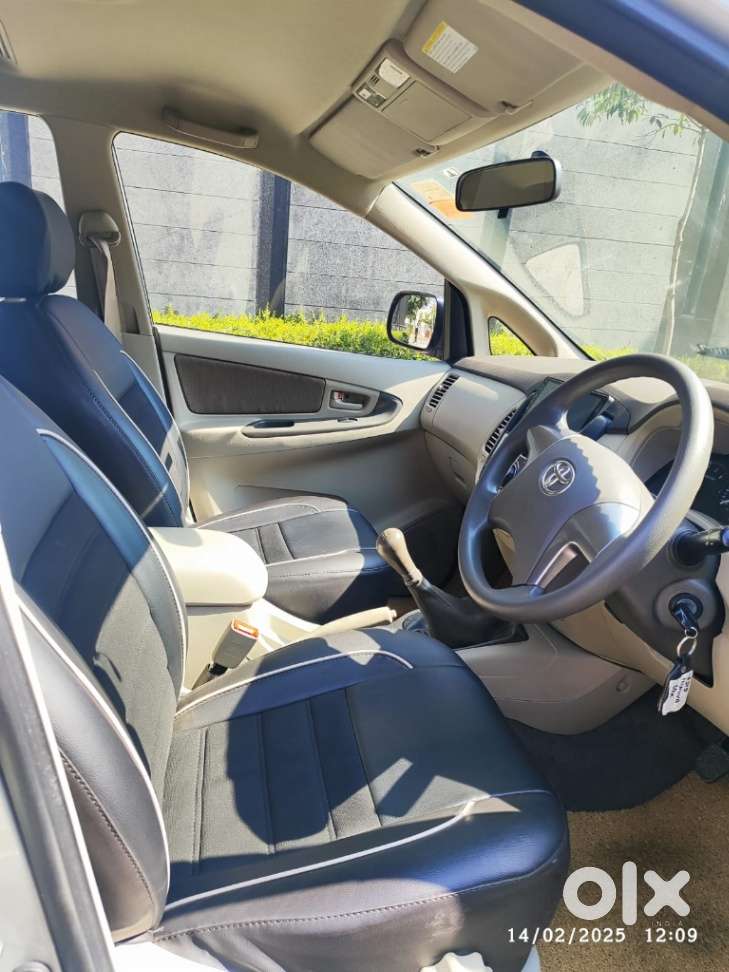 Toyota Innova 2.5 G (diesel) 7 Seater, 2014, Diesel