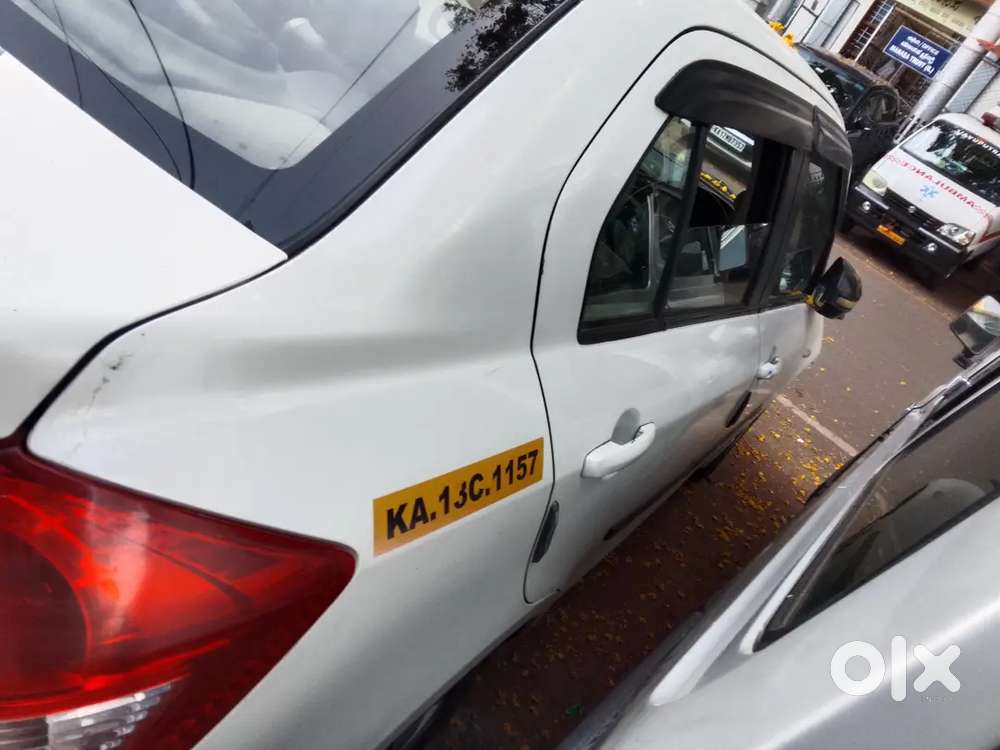 Maruti Suzuki Dzire 2017 Diesel 208000 Km Driven