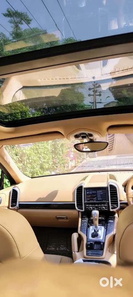 Porsche Cayenne 2014 Diesel 76000 Km Driven