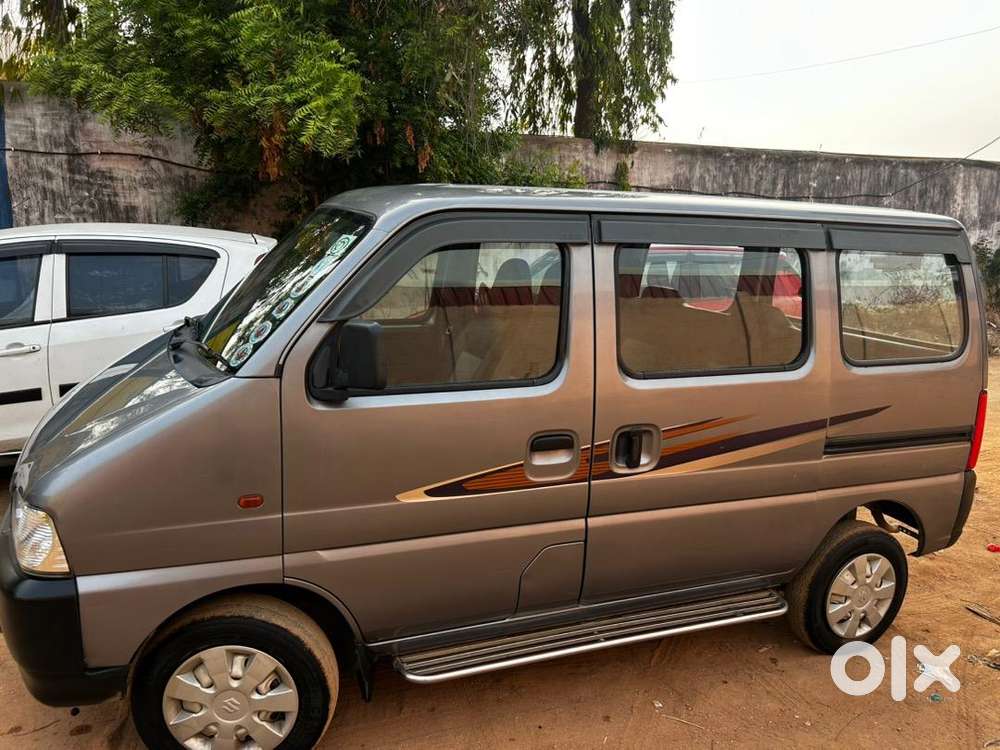 Maruti Suzuki Eeco 5str Ac Showroom Track Available Non Accdentel Car