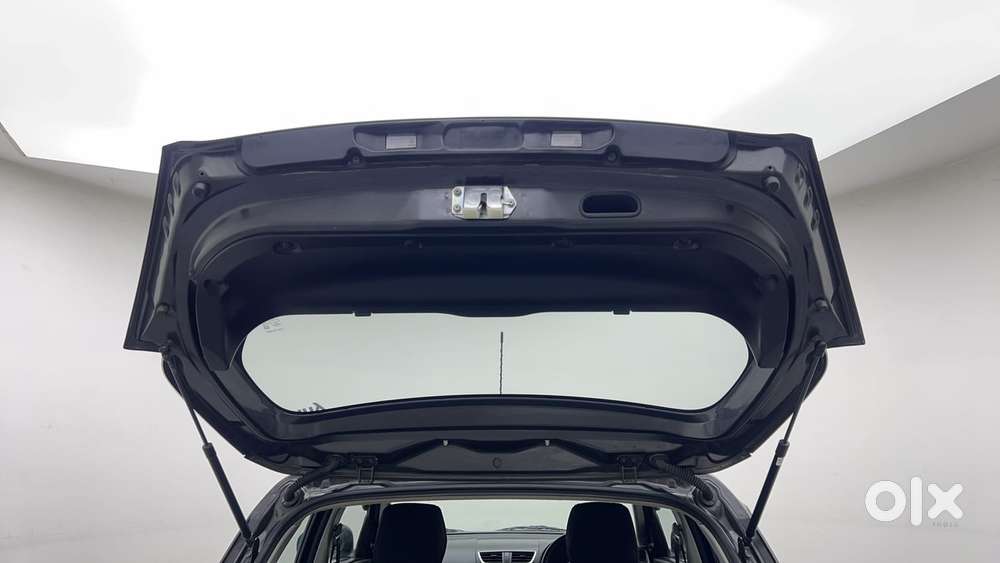 Maruti Suzuki Swift 1.2 Lxi (o), 2015, Petrol