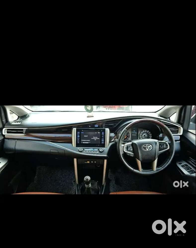 Toyota Innova Crysta 2018