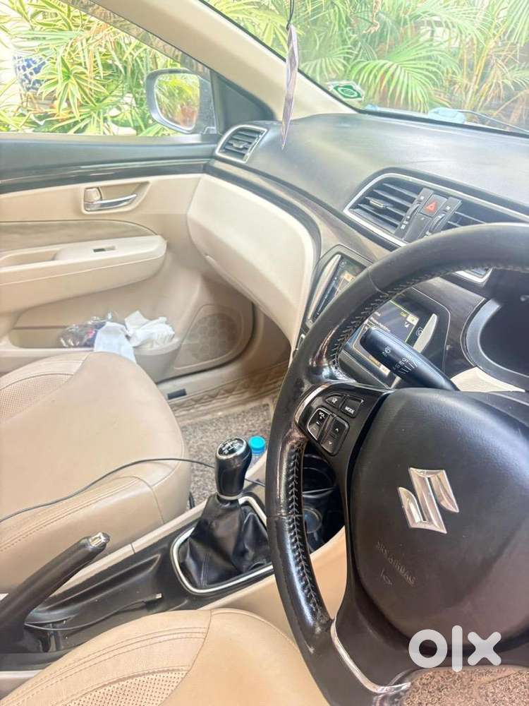 Maruti Suzuki Ciaz Petrol Well Maintained With Sunroof