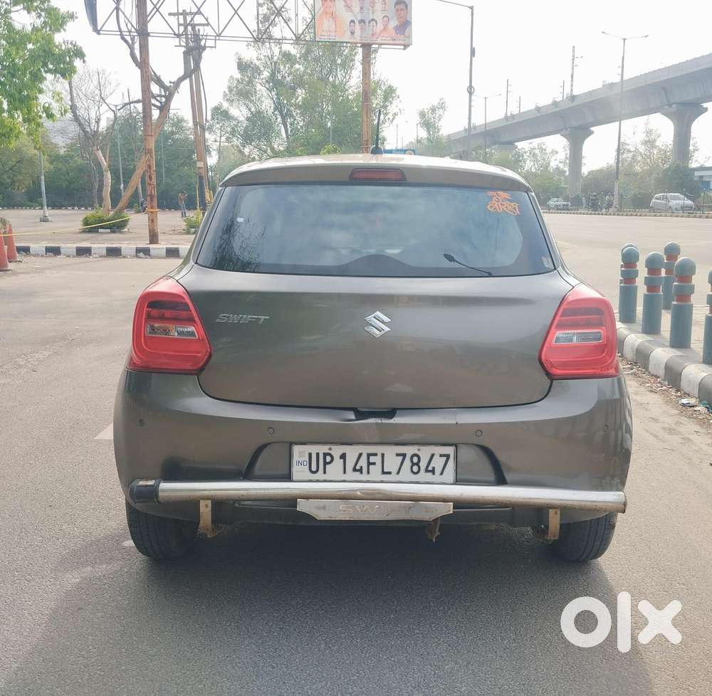 Maruti Suzuki Swift Vxi + Manual, 2023, Petrol