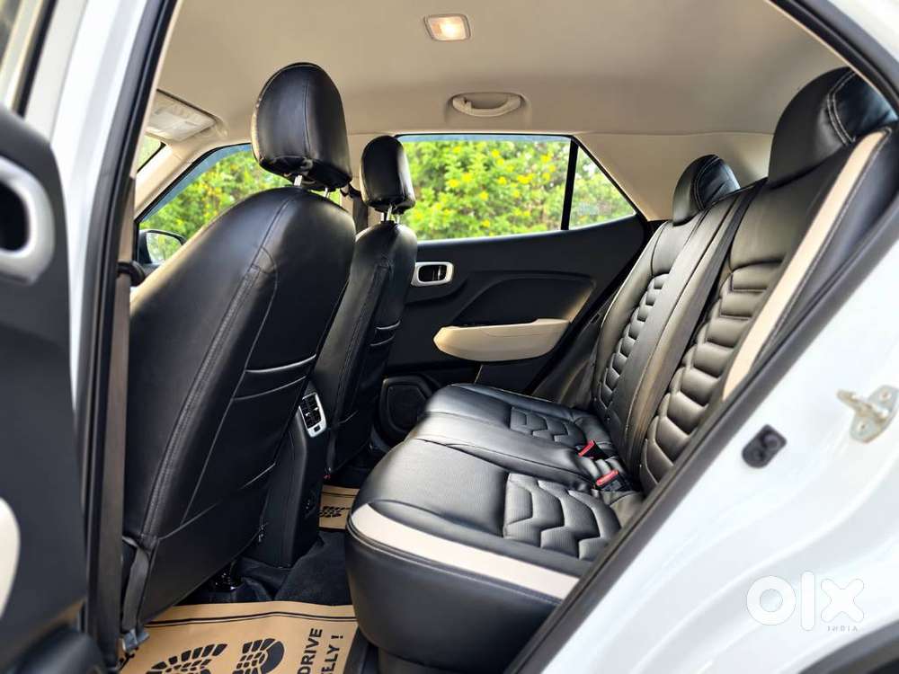 Hyundai Venue 1.2 S (o), 2023, Petrol