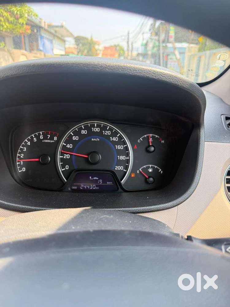 Grand I10 Petrol