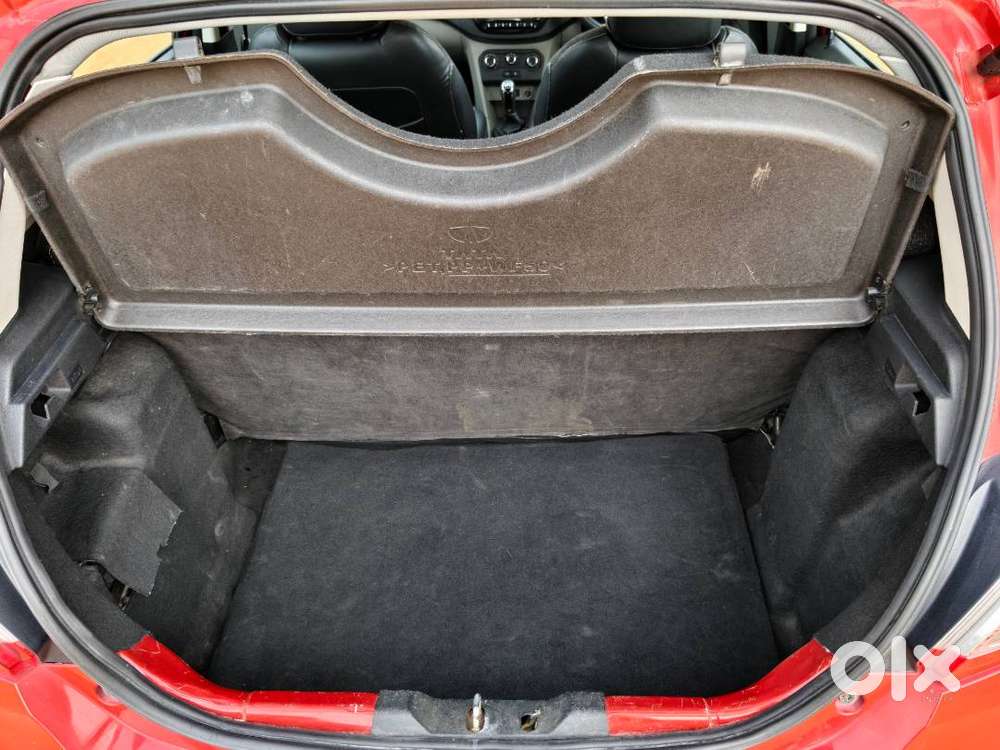 Tata Tiago Car Xz 1.2 Revotran - Top End