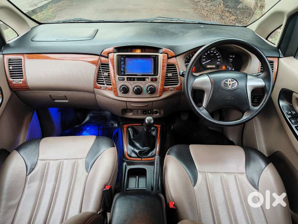 Toyota Innova 2.5 G (diesel) 7 Seater, 2015, Diesel
