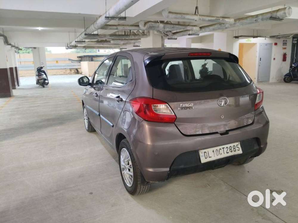 Tata Tiago 1.2 Revotron Xt (o), 2016, Petrol