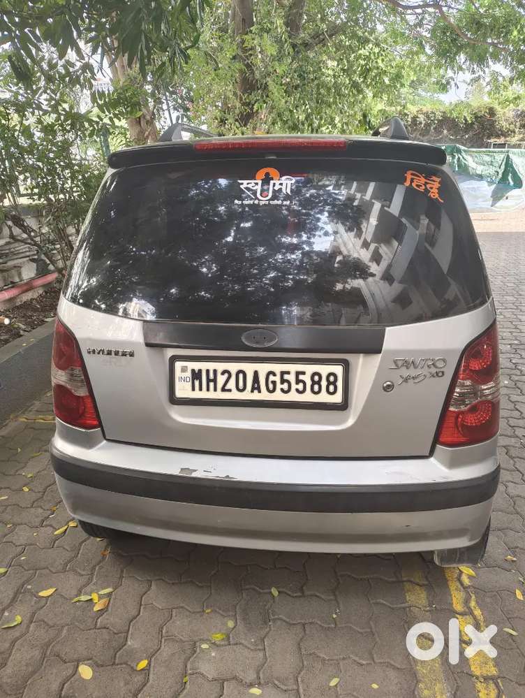 गाडी चालु आहे गाडीचे दोन टायर नवीन आहेत साऊंड सिस्टीम आहे