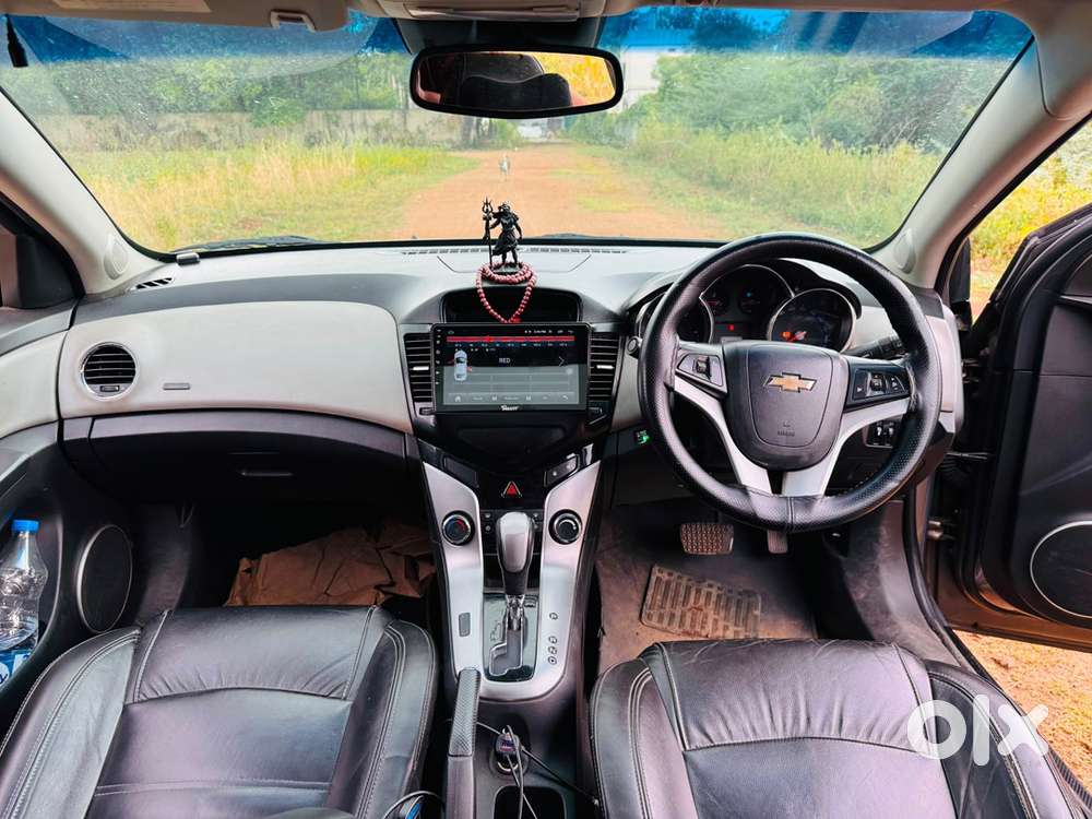 Chevrolet Cruze 2011 Year