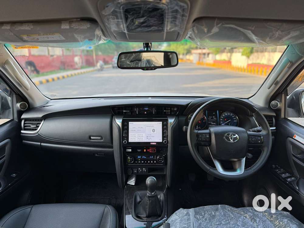 Toyota Fortuner [2021-ongoing] 2.8 2wd Diesel Mt, 2026, Diesel