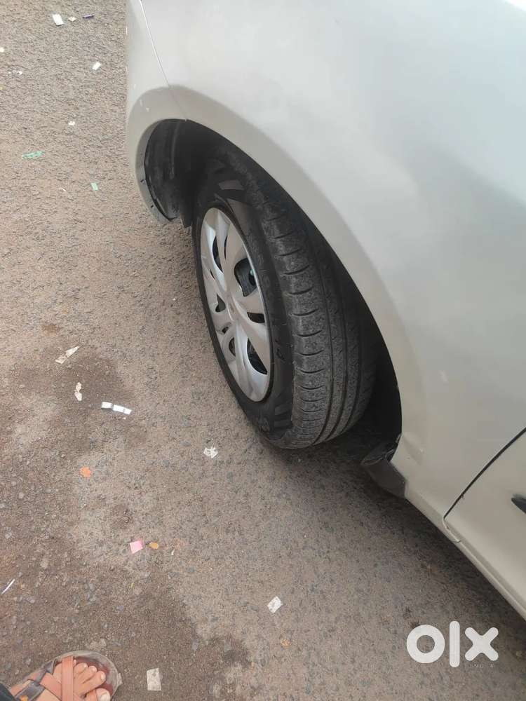 Maruti Suzuki Swift Vxi, 2013, Petrol