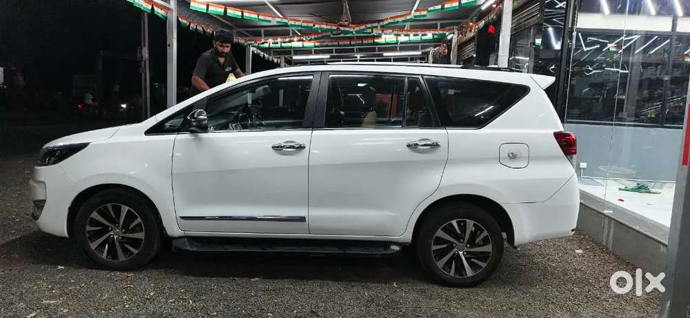 Toyota Innova Crysta Zx 2023 Diesel