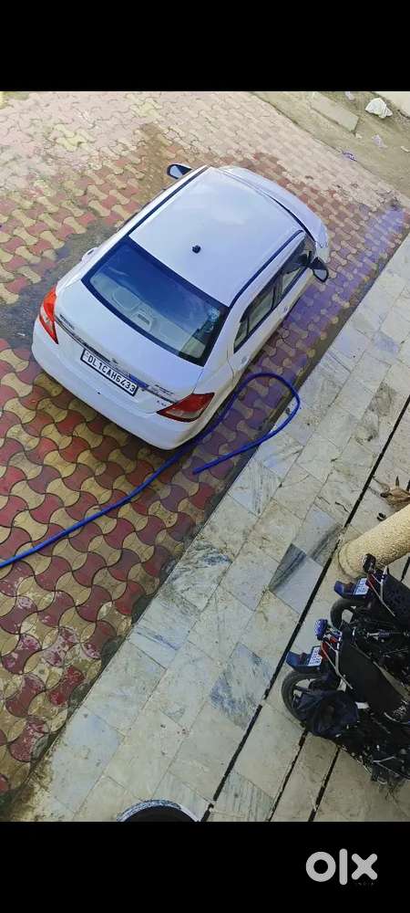 Maruti Suzuki Dzire 2016 New Condition  Petrol Cng Pass