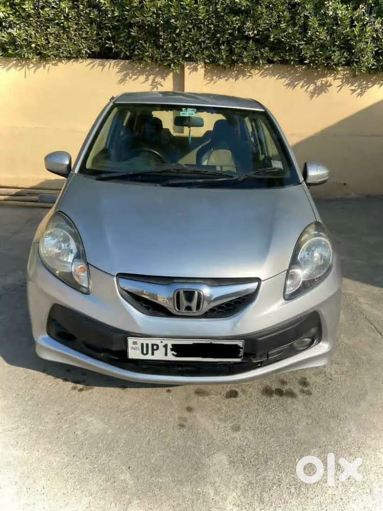 Honda Brio 2012 Petrol Well Maintained