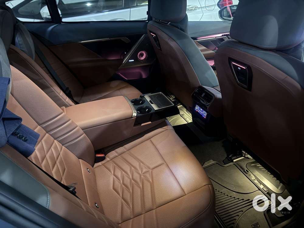 Bmw 5 Series 3.0 530i Touring, 2024, Petrol