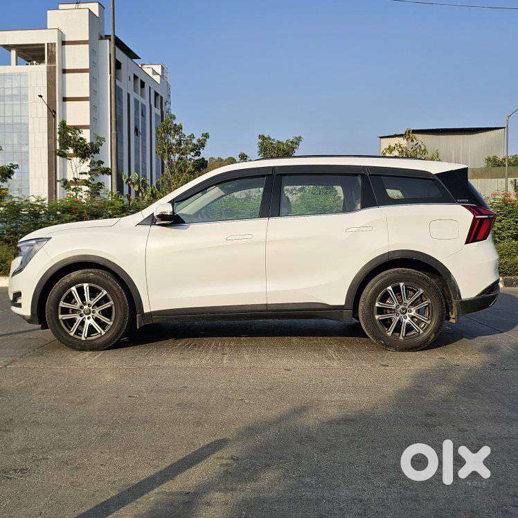 Mahindra Xuv700 2.2 Ax 7 Diesel At Str, 2023, Diesel