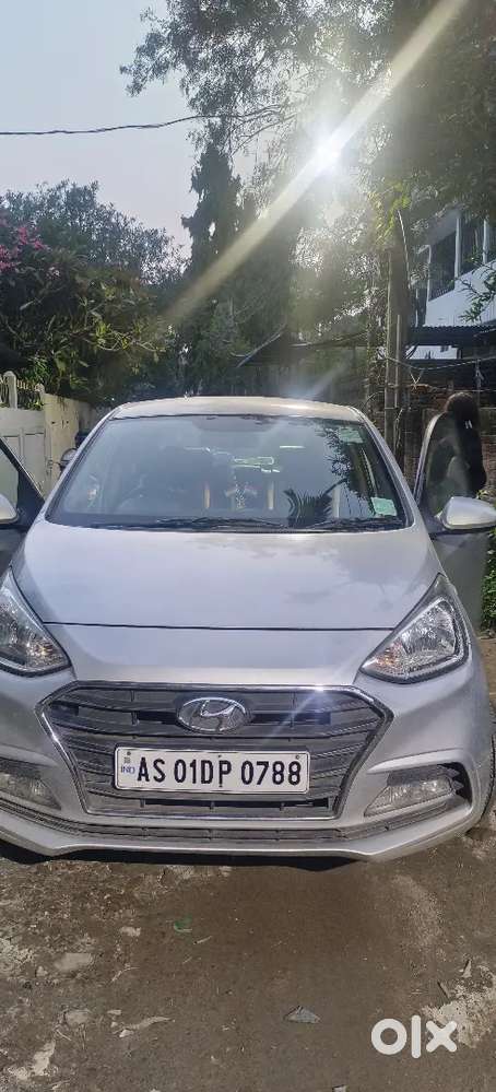 Hyundai Xcent 2017 Base