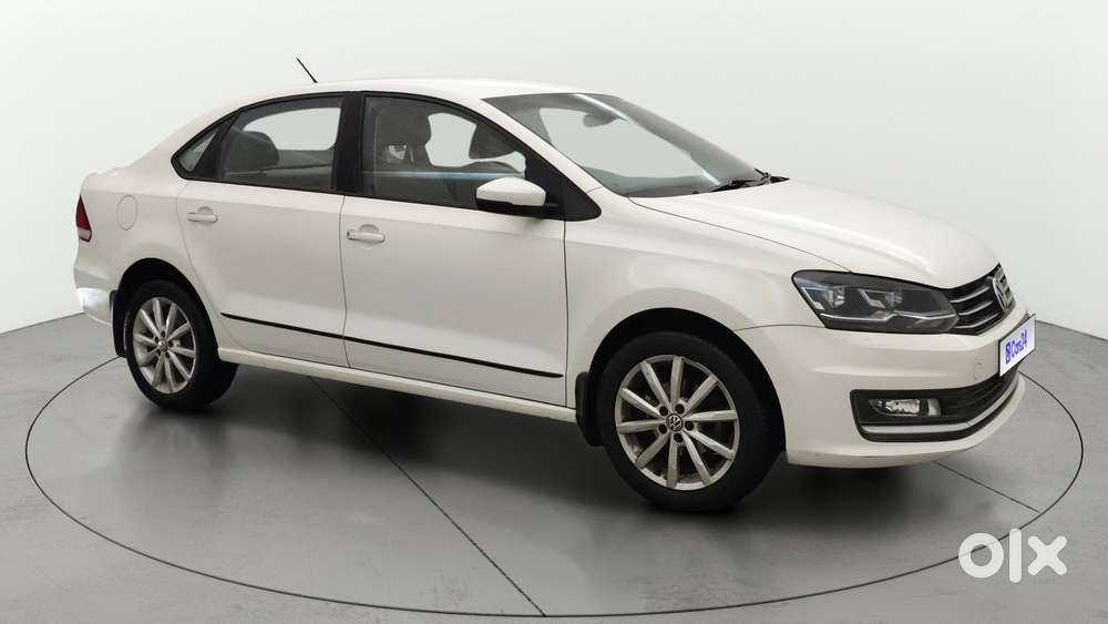 Volkswagen Vento 1.2 Highline Plus At 16 Alloy, 2017, Petrol