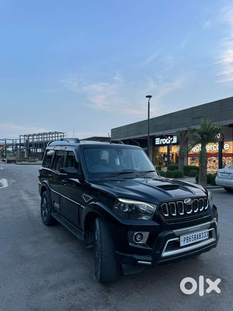 Mahindra Scorpio Classic 2021