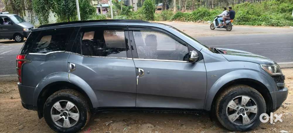 Mahindra Xuv500 2013 Diesel 175000 Km Driven