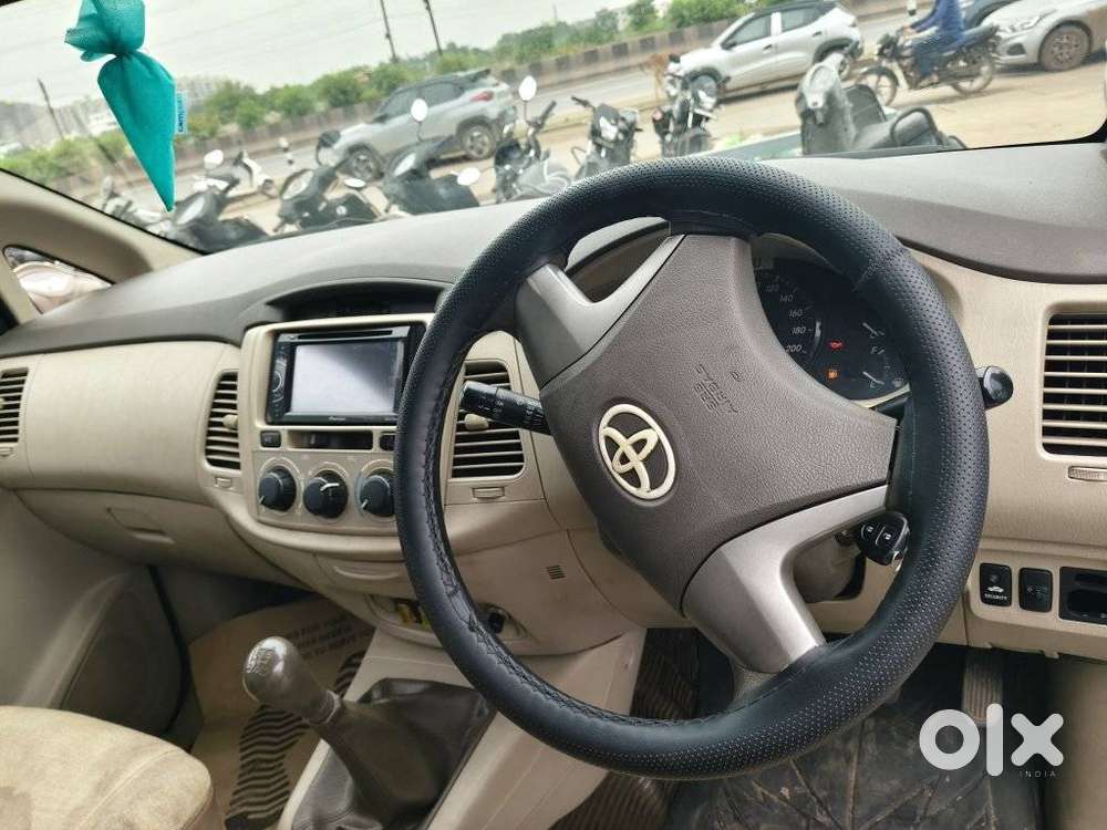 Toyota Innova 2.5 G (diesel) 7 Seater, 2013, Diesel