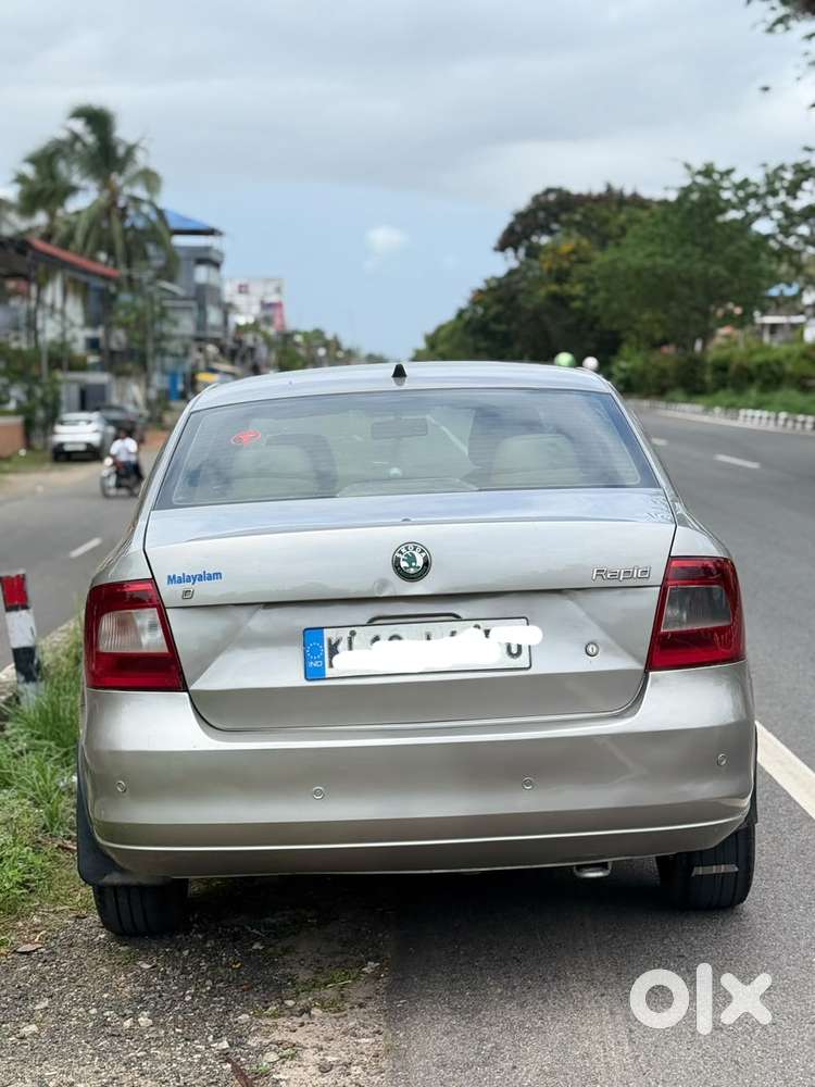 Skoda Rapid Elegance 1.6 Tdi Cr Manual, 2012, Diesel