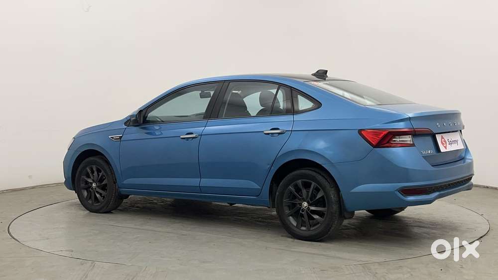 Skoda Slavia Ambition 1.0l Tsi At, 2022, Petrol