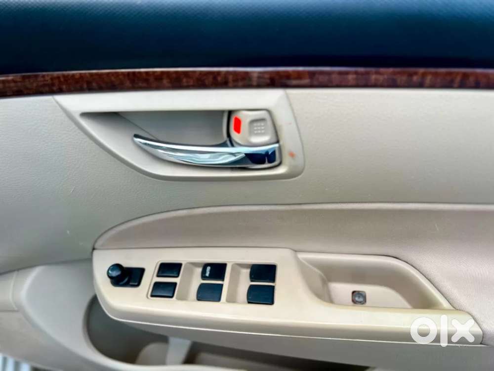 Maruti Suzuki Swift Dzire 1.3 Vxi, 2015, Petrol