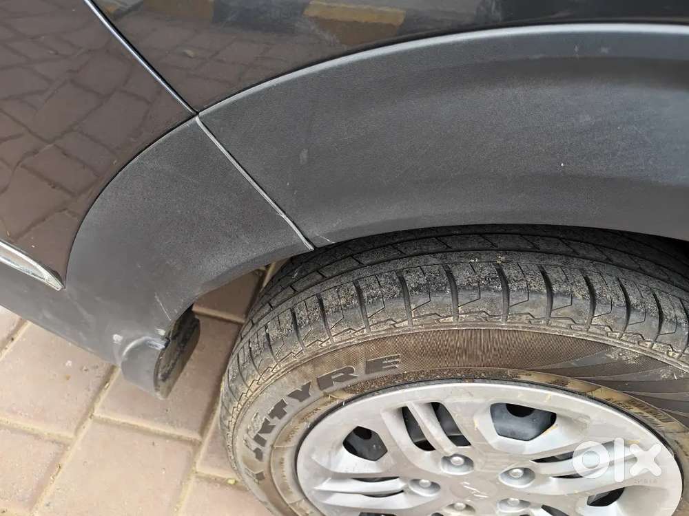 Kia Carens Petrol Well Maintained