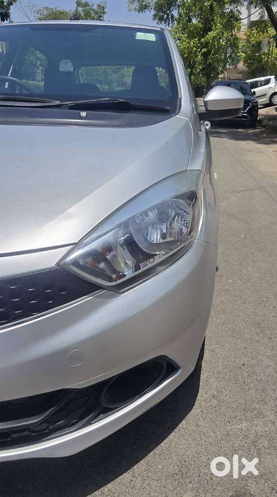 Tata Tiago 1.2 Revotron Xt, 2017, Petrol