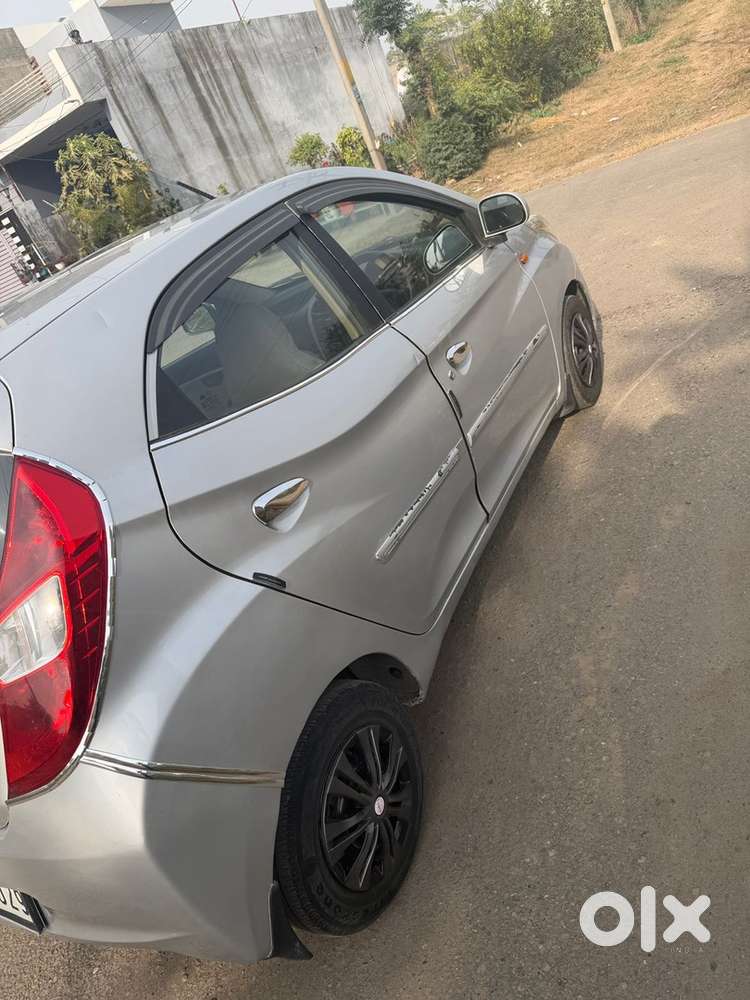 Hyundai Eon Petrol Manual 2015 Car