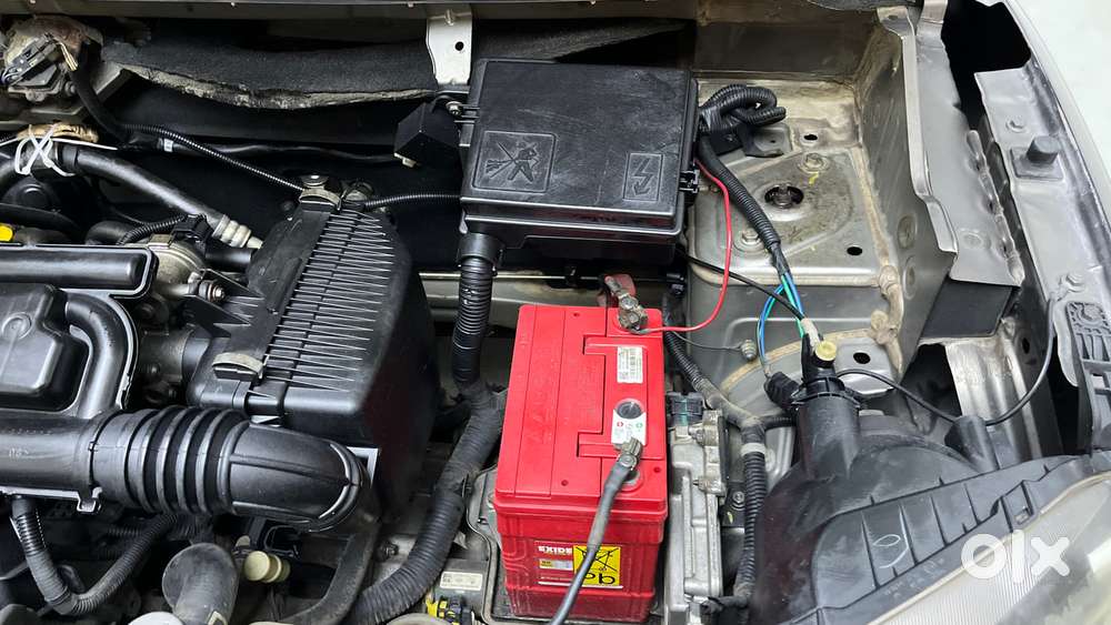 Renault Kwid 2019-ongoing 1.0 Rxt Amt (o), 2018, Petrol
