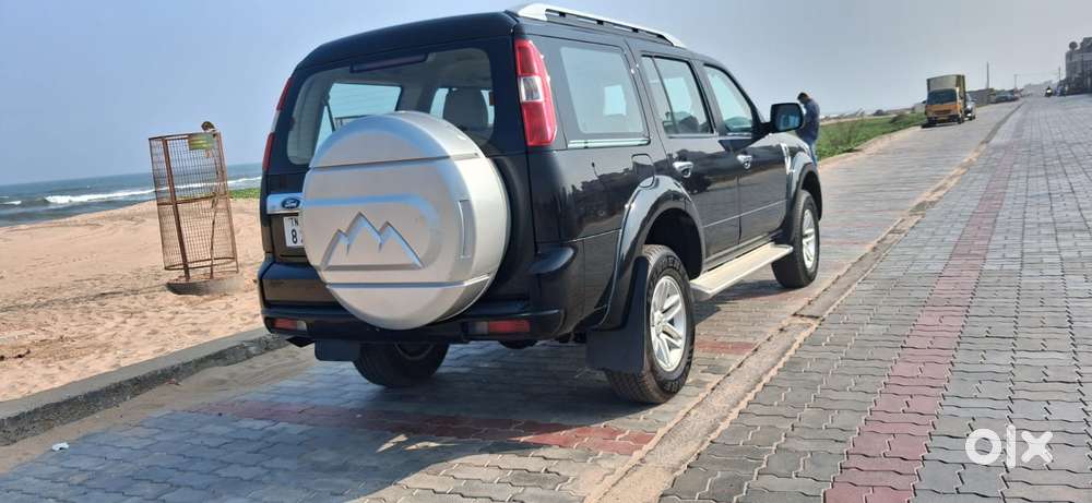 Ford Endeavour Sport Edition, 2011, Diesel