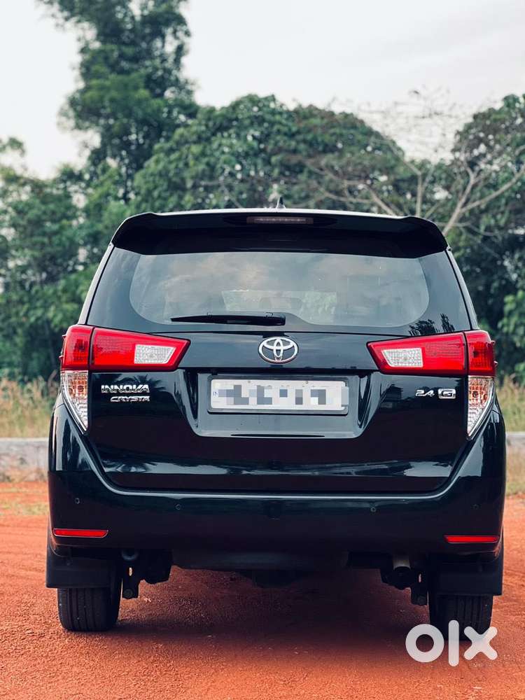 Toyota Innova Crysta
