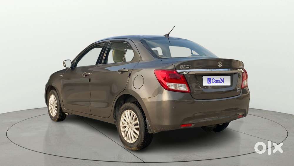 Maruti Suzuki Swift Dzire Amt Zxi, 2018, Petrol