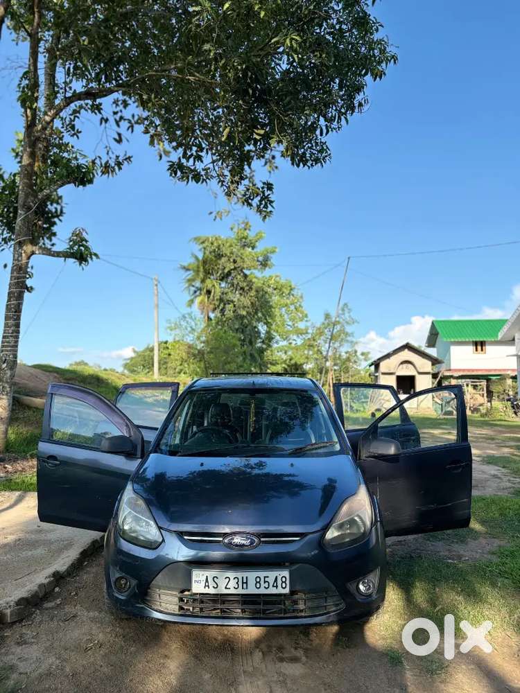 Ford Figo 1.2 Petrol 2012