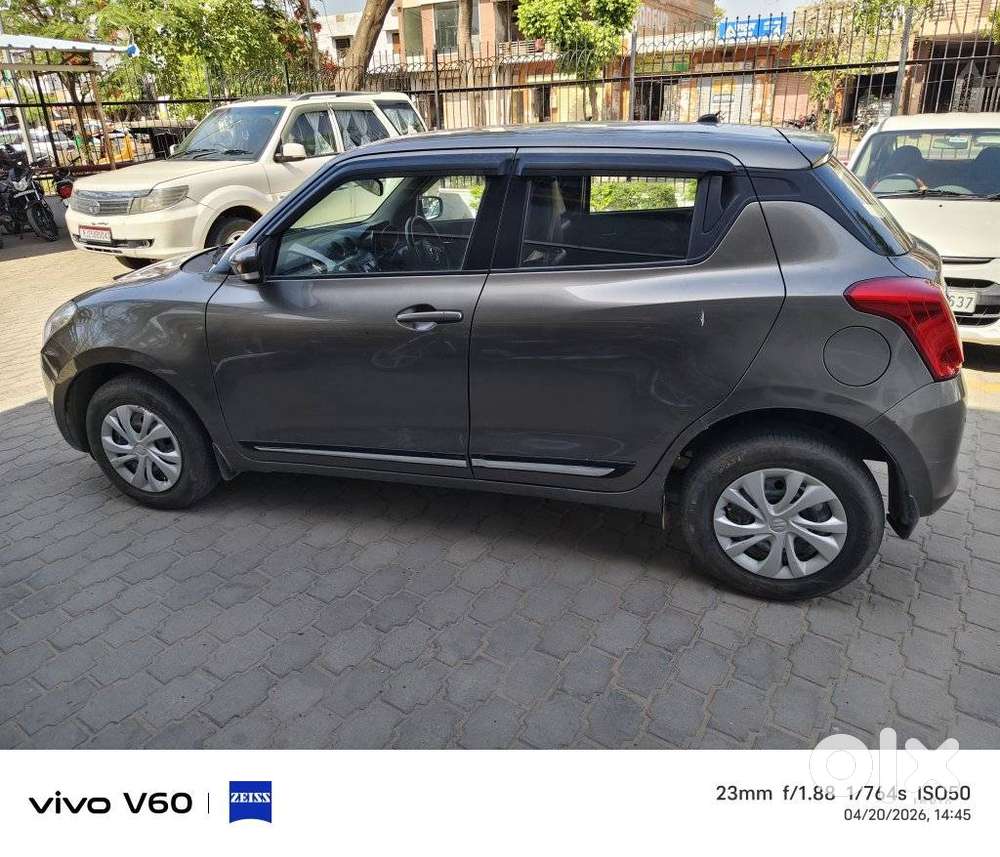 Maruti Suzuki Swift Vxi 1.2 Abs Bs-iv, 2020, Petrol