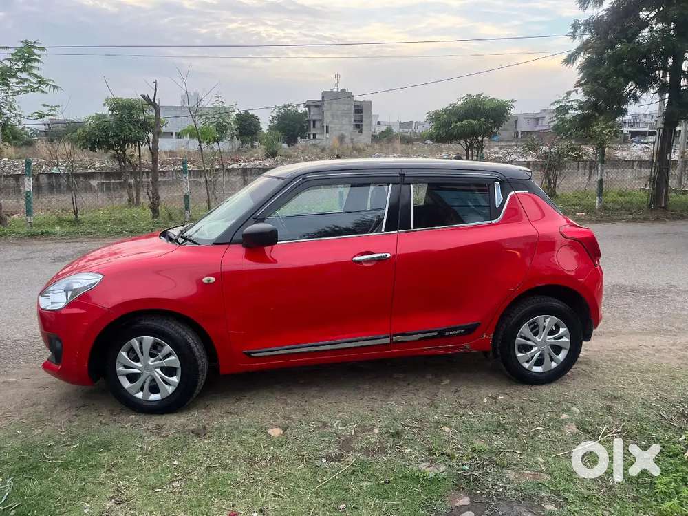 Maruti Suzuki Swift 2020 Petrol 70000 Km Driven