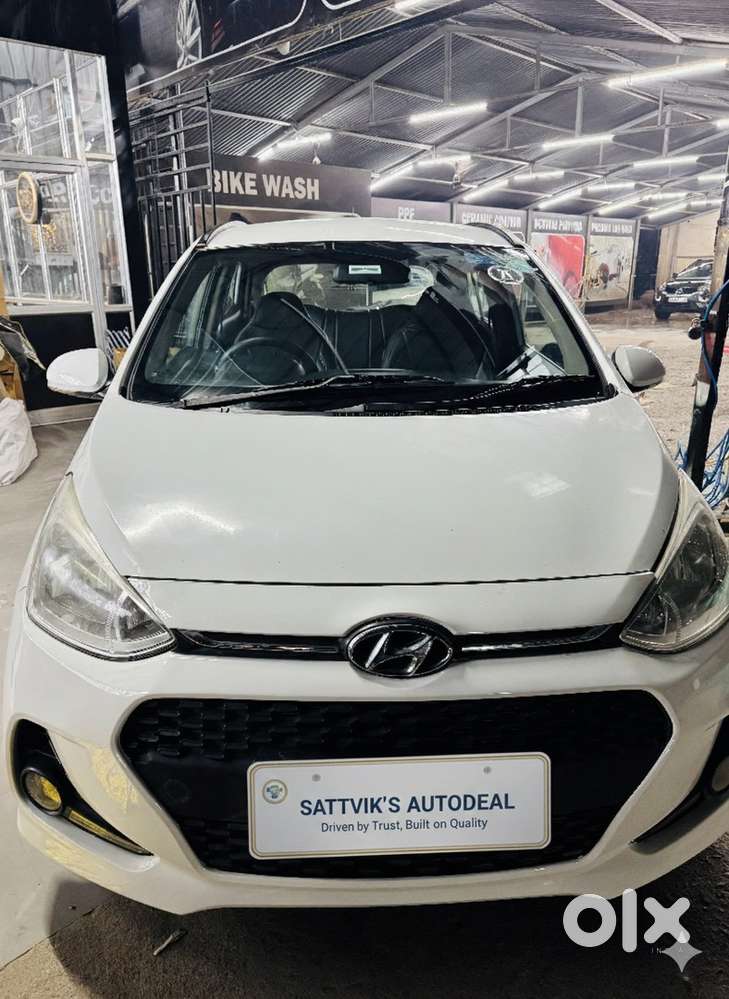 Hyundai Grand I10 2017 Petrol Well Maintained
