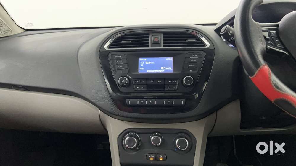 Tata Tiago Xz, 2018, Petrol